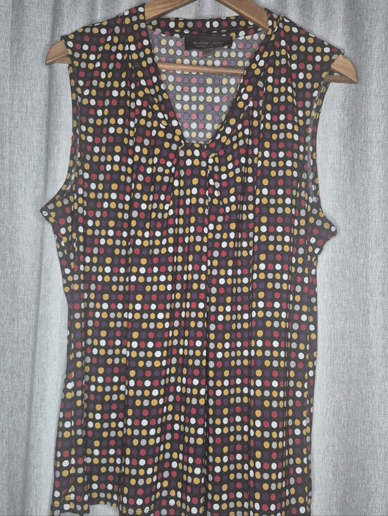 Black Label Tops - Black Label Sleeveless V-Neck Polka Dot Top in Black, Red & Gold
